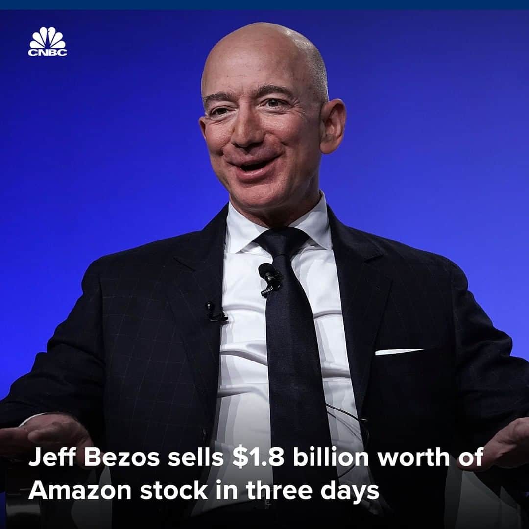 CNBCさんのインスタグラム写真 - (CNBCInstagram)「Jeff Bezos just said goodbye to more than 950,000 Amazon shares — in only three days.⁠ ⁠ The billionaire offloaded more than $1.8 billion in Amazon stock in what appears to be his largest sale over such a short period in the history of the company.⁠ ⁠ And that money could potentially help send someone to space. 🚀⁠ ⁠ Bezos said in 2017 he plans to sell about $1 billion in Amazon stock each year to fund his space exploration company, Blue Origin.⁠ ⁠ To find out more about Bezos’ big sale, visit the link in bio.」8月3日 1時01分 - cnbc