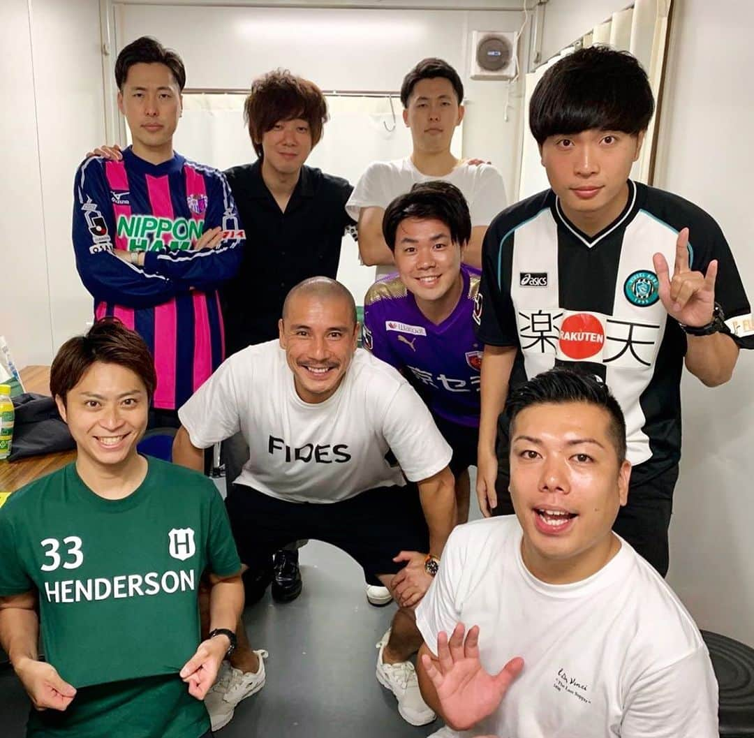 小山英機さんのインスタグラム写真 - (小山英機Instagram)「. 関西サッカーを語るイベント「よしもと流関西ダービー」でした⚽️ 岳登さんの話おもしろすぎた！！ オールナイトで朝まで聞きたかった！！ こうへいさんがユニフォームの上からジャケット羽織ってた！！ . #ヴィッセル神戸 #セレッソ大阪 #ガンバ大阪 #吉田たちさん #ヘンダーソン子安さん #マルセイユさん #きみどり土居ちゃん #近藤岳登さん」8月3日 1時12分 - monkoya13