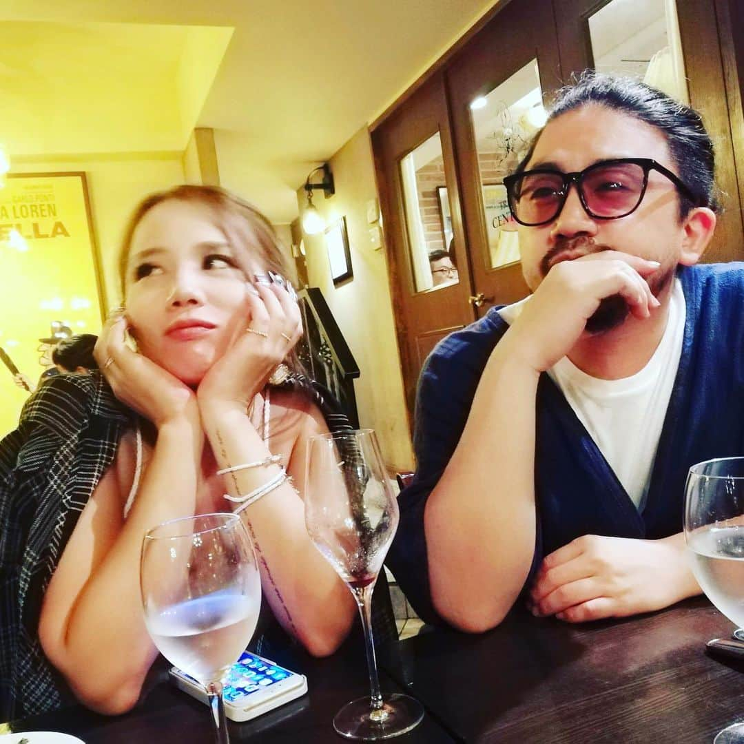 鈴木涼美さんのインスタグラム写真 - (鈴木涼美Instagram)「Friendship never ends. Welcome back in Tokyo, Kae! #centoanni #shibuyarestaurant #sfc #friends #college_diaries」8月3日 11時52分 - suzumisuzuki