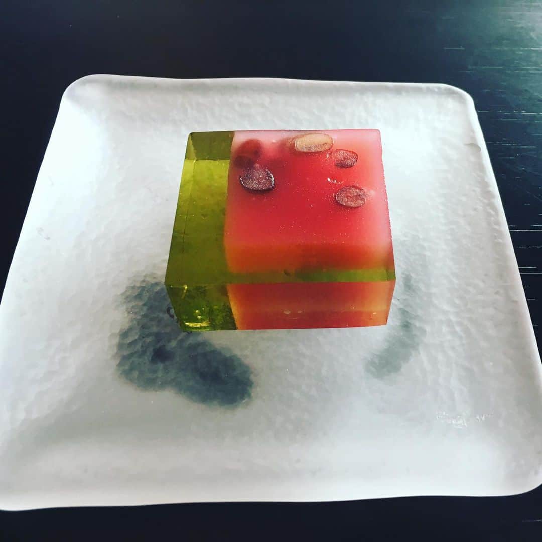 小橋めぐみのインスタグラム：「虎屋の夏🍉 #すいか #とらや」