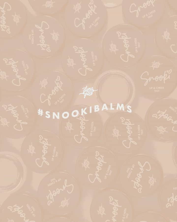 ニコール・ ポリッツィのインスタグラム：「COMING SOON MAWMAS💋 #SnookiBalms」