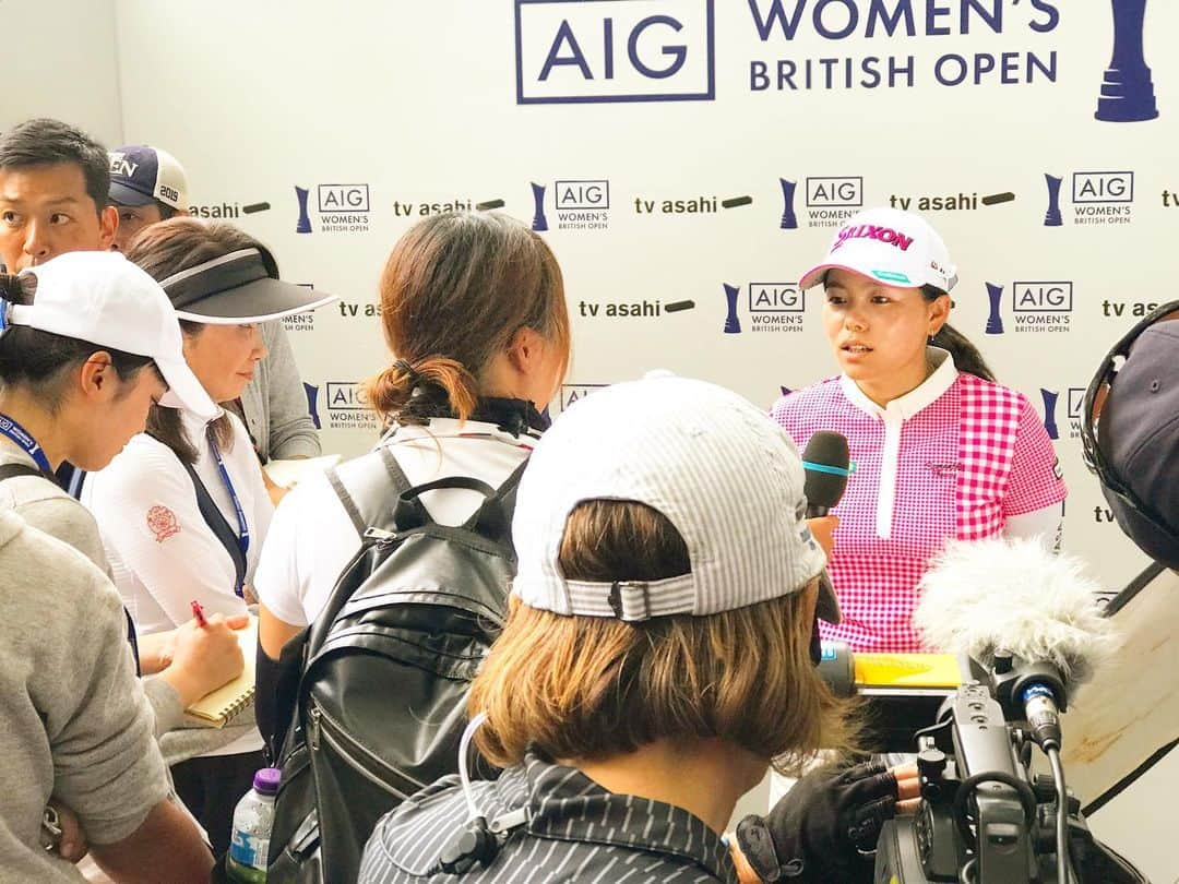 勝みなみさんのインスタグラム写真 - (勝みなみInstagram)「明日から決勝ラウンドです⛳️‼️ #sports#athlete#golf#japan#england#british#open#interview#major#スポーツ#アスリート#ゴルフ#メジャー#全英女子オープン#tv#テレビ」8月3日 4時18分 - minami_katsu