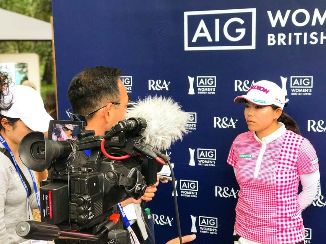 勝みなみさんのインスタグラム写真 - (勝みなみInstagram)「明日から決勝ラウンドです⛳️‼️ #sports#athlete#golf#japan#england#british#open#interview#major#スポーツ#アスリート#ゴルフ#メジャー#全英女子オープン#tv#テレビ」8月3日 4時18分 - minami_katsu