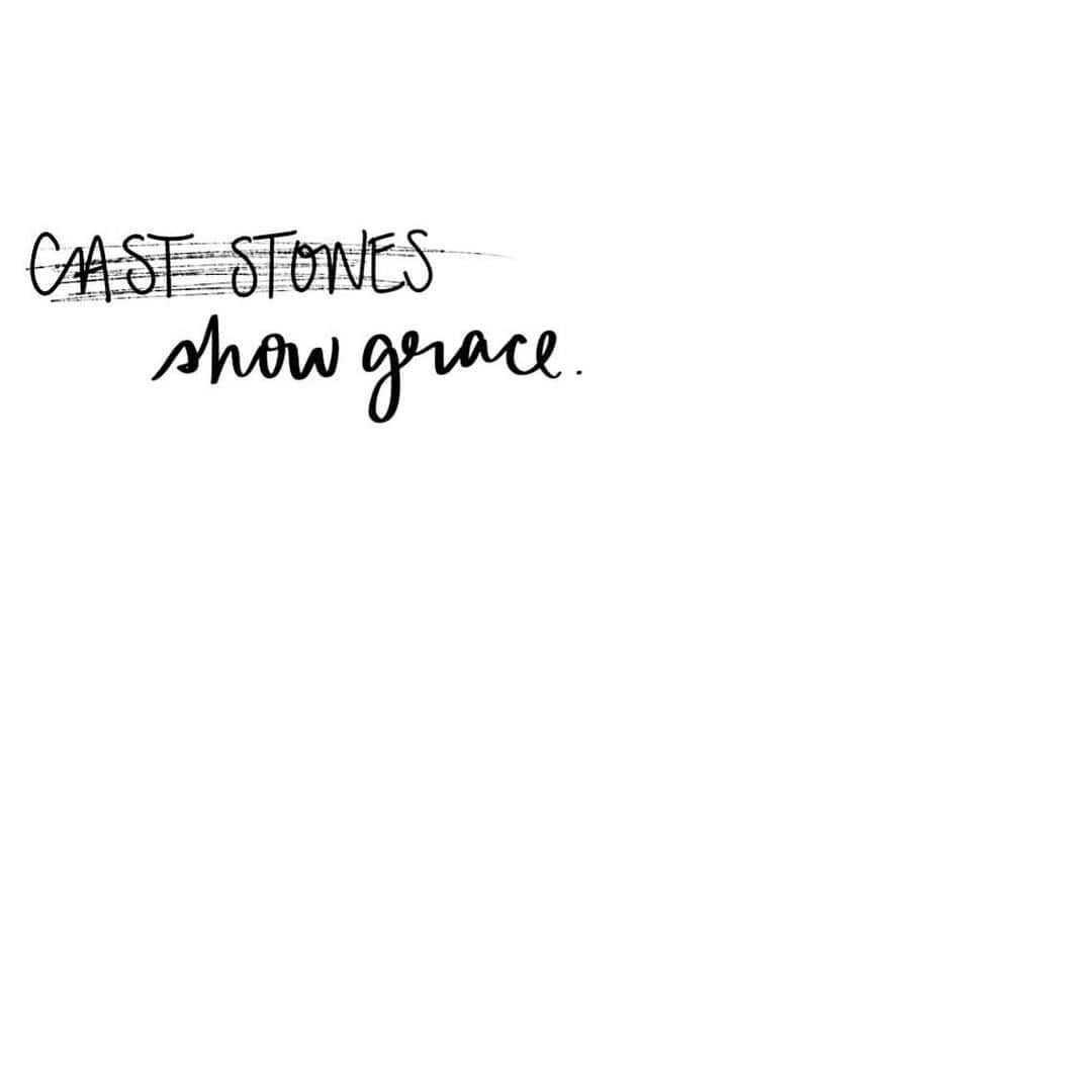 サマンサ・ドロークのインスタグラム：「Be kind and compassionate to everyone you meet. You never know what battle someone else is facing! ❤️ #grace #empathy #compassion #love」