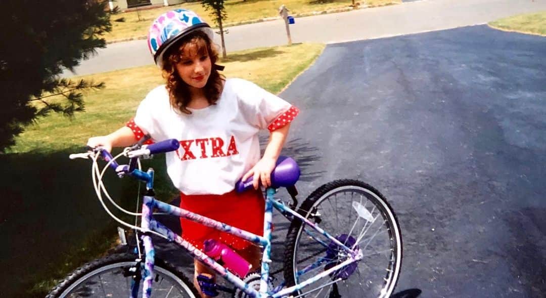 メリッサ・ラウシュのインスタグラム：「#FBF Extra since the 90’s.」