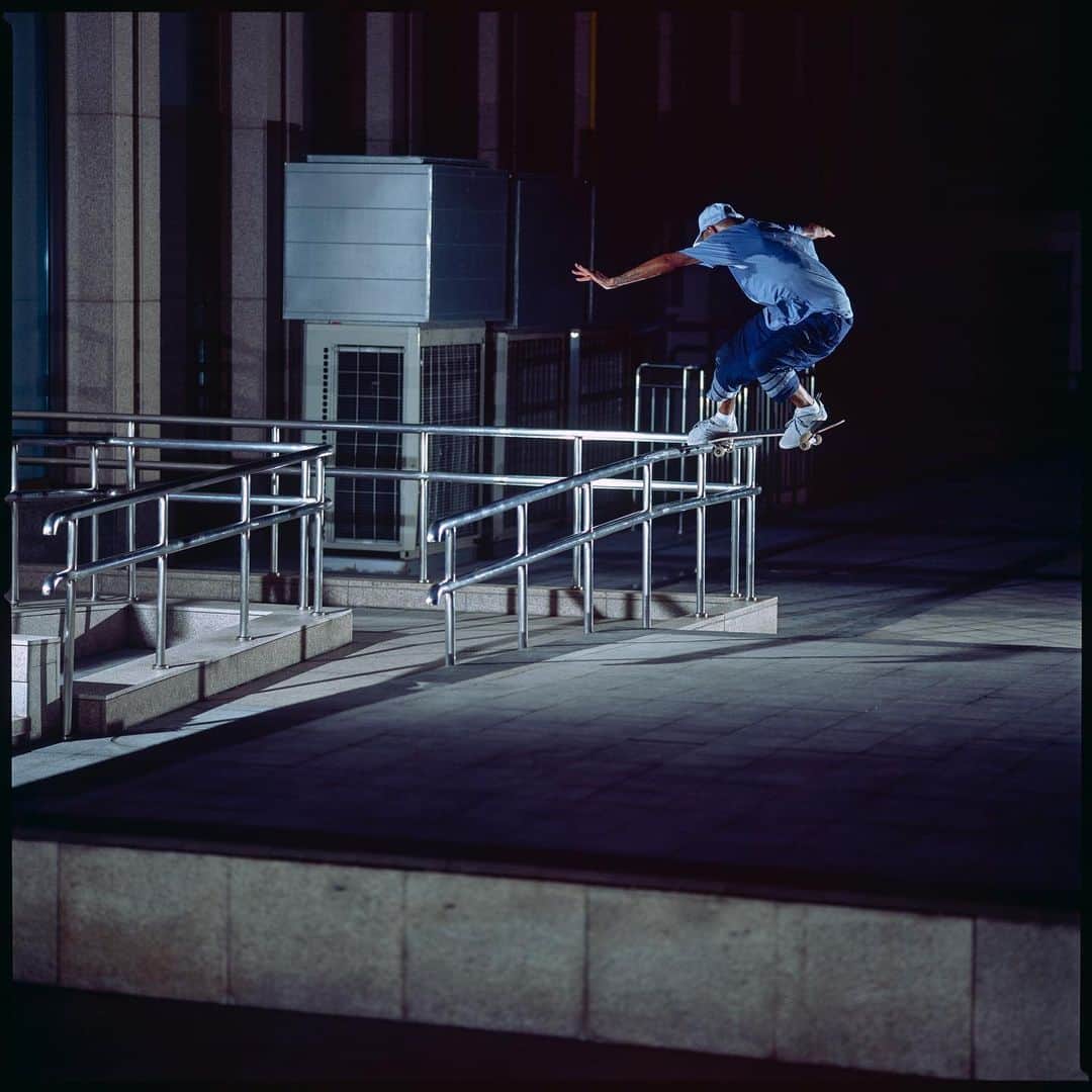 adidas Skateboardingのインスタグラム：「Level set /// @rodrigotx with a textbook frontside noseslide in Shanghai 🇨🇳 • #adidasSkateboarding | 📸 @zandertaketomo」