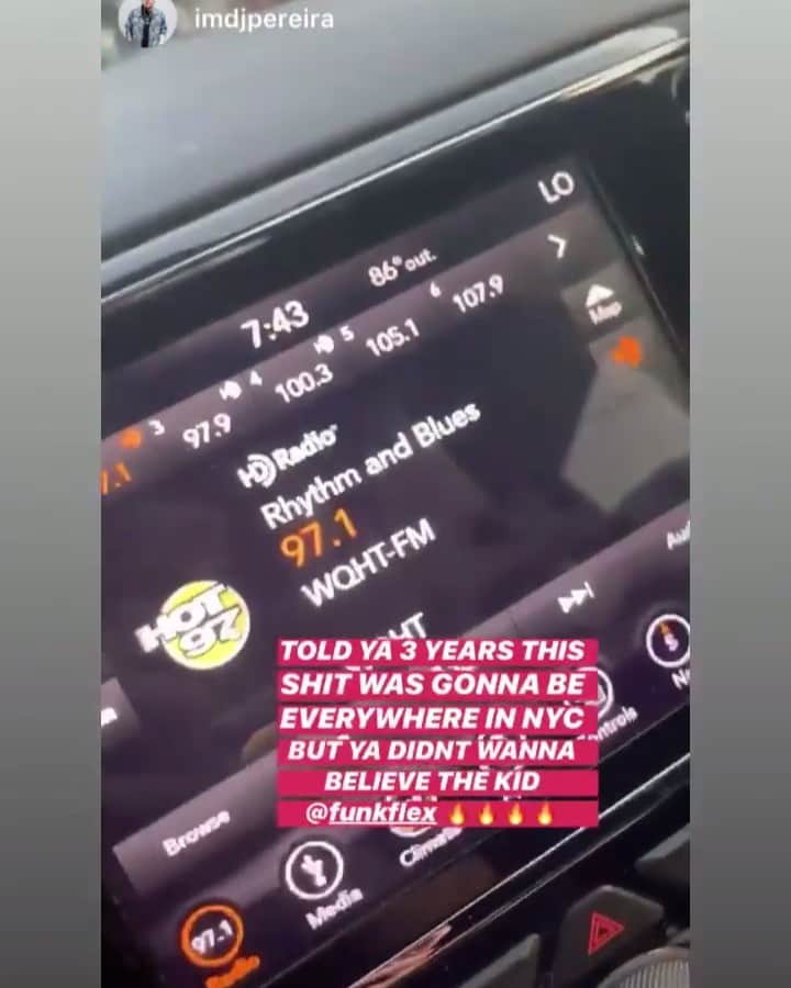 ファンクマスター・フレックスのインスタグラム：「I see u!!! @imdjpereira !!! You dat GUARACHA KING!!! La X 96.3!!! Pow!!!」