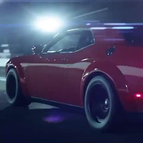 ファンクマスター・フレックスのインスタグラム：「DOES ANYONE KNOW A RELIABLE DODGE DEALERSHIP IN THE TRI-STATE AREA? IM LOOK TO BUY A CHALLENGER? @ ME IN COMMENTS OR DM!!!!! @flexfestofficial August17th Tickets at INFLEXWETRUST.COM !!!!!」