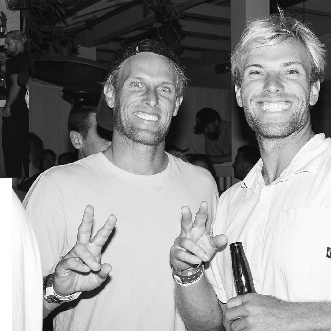 Surf Magazineさんのインスタグラム写真 - (Surf MagazineInstagram)「We’re a little dusty after last night's @Vanssurf x Stab “Go Easy on the Zambezi” premiere turned dance party with @harrybryant and @mikeyfebruary (@dylangraves, the film’s third star, couldn’t make it due to chasing a glacier wave somewhere off the coast of Alaska). Tap right for scenes from the party. Then hit the link in our bio for more from night. Photography by @clubmedsucks | @robotsfrom.」8月3日 7時57分 - stab