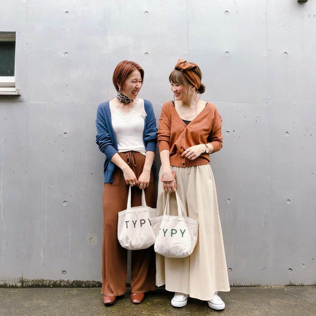 CIAOPANIC TYPYさんのインスタグラム写真 - (CIAOPANIC TYPYInstagram)「【Instagramフォロワー様を抽選でご招待】﻿ ﻿ ﻿ ﻿ 2019S/Sに大好評頂きました﻿ CIAOPANIC TYPYブランド単体展示会、﻿ この秋も開催が決定致しました!!﻿ ﻿ ﻿ 当日は、未発売の秋冬新作アイテムはもちろん、﻿ 親子で楽しめるリンクアイテムや﻿ コラボレーションアイテムを多数展示！﻿ 展示会特別価格での受注もして頂けます。﻿ ﻿ ﻿ また、今回は特別に﻿ リピーター率業界ナンバーワン！﻿ 人気のハウススタジオLIFESTUDIOさん　@lifestudio_official とのフォトイベントも開催！﻿ ﻿ お子様と、お友達と、もちろんご自身おひとりでも。﻿ LIFESTUDIO人気カメラマンが撮ってくださる素敵なお写真は、その場でプレゼントさせて頂きます。﻿ ﻿ ﻿ こちらの展示会に、抽選で関東、関西会場﻿ 各20名様をご招待♪﻿ ご興味のある方は是非ご応募下さいね。﻿ ﻿ この貴重な機会、是非お見逃しなく！﻿ ﻿ ﻿ ﻿ P.S﻿ お子様連れ、ベビーカーでの来場も大歓迎ですよ♪﻿ ﻿ ﻿ ﻿ ﻿ ﻿ ▼展示会日時、場所詳細はこちら▼﻿ ﻿ ■関東■﻿ ＜日時＞8月30日、31日　　10時～18時﻿ ＜場所＞ 東京都渋谷区神宮前6-27-8　京セラ原宿ビル1F﻿ ﻿ ■関西■﻿ ＜日時＞9月27日　　10時～18時﻿ ＜場所＞﻿ 大阪市中央区博労町4-6-10﻿ ハニービルB1F﻿ ﻿ ﻿ ﻿ ▼応募方法はこちら▼﻿ ﻿ @ciaopanictypy をフォロー﻿ ↓﻿ アカウントプロフィール内URLから✉でご応募下さい♪﻿ ﻿ 応募期間は8月15日23時59分まで﻿ 当選のご連絡は8月19日までに﻿ 当選者にのみご連絡させて頂きます。﻿ ﻿ ﻿ ﻿ ﻿ 皆様のご応募お待ちしております!!﻿ ﻿ ﻿ ﻿ ※交通費はご当選者様のご負担となります。﻿ ※抽選の途中経過などはお伝え致しかねます。予めご了承下さい。﻿ ※当日参加出来る方のみの応募でお願い致します。﻿ ※既存のフォロワー様も対象となります。﻿ ﻿ ﻿ ﻿ ﻿ ﻿ ﻿ #ciaopanictypy #チャオパニックティピー #ティピーコーデ ##ママコーデ #親子リンクはティピー #展示会 #展示会巡り #抽選 #家族コーデ #リンクコーデ #家族リンクコーデ #シミラールック #秋 #秋服コーデ #プチプラ #プチプラコーデ #おそろい」8月3日 7時51分 - ciaopanictypy