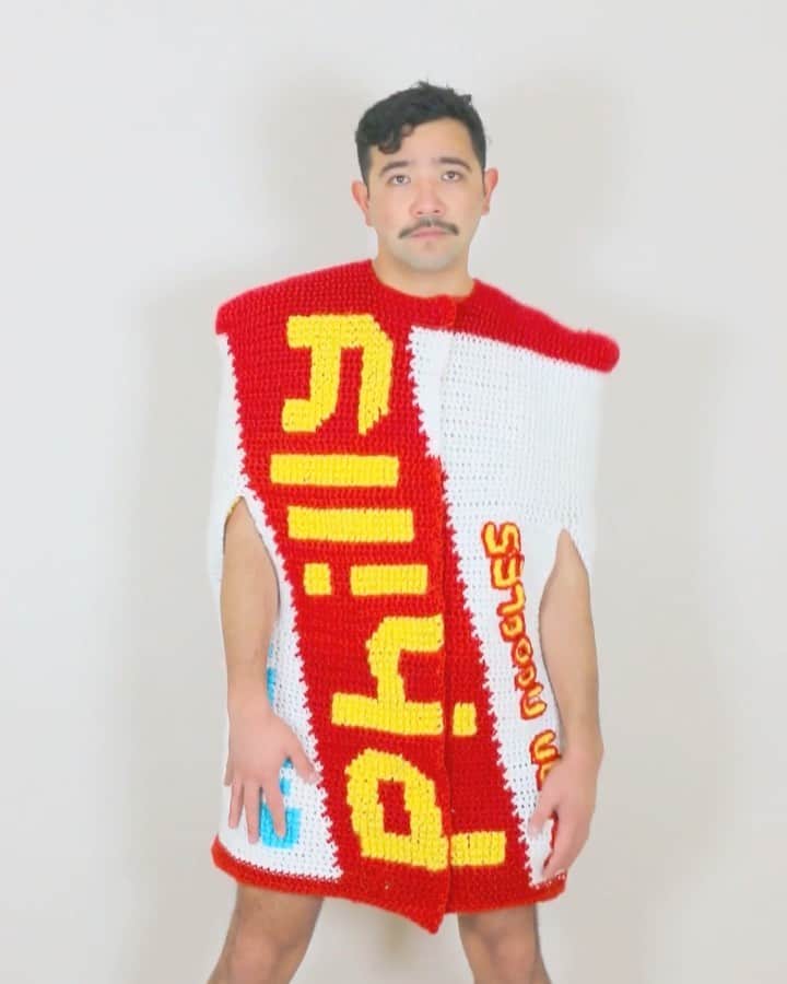 Phil Fergusonのインスタグラム：「HAPPY 5th ANNIVERSARY TO ME!  While I’ve had this account a touch longer, it’s been exactly five years since I started this silly little journey of crocheting food things and I couldn’t have asked for a better time!  I feel like I’ll spam my stories with my fave memories and the journey I took to get here but otherwise, thanks everyone for following me, I’ve had a pretty consistent audience over the years, met some amazing people and that’s why I’m still doing what I do!  I hope you guys like this packet noodles look, I really like how it turned out and I hope you all like it!  Anyway, hope you’re all well!」