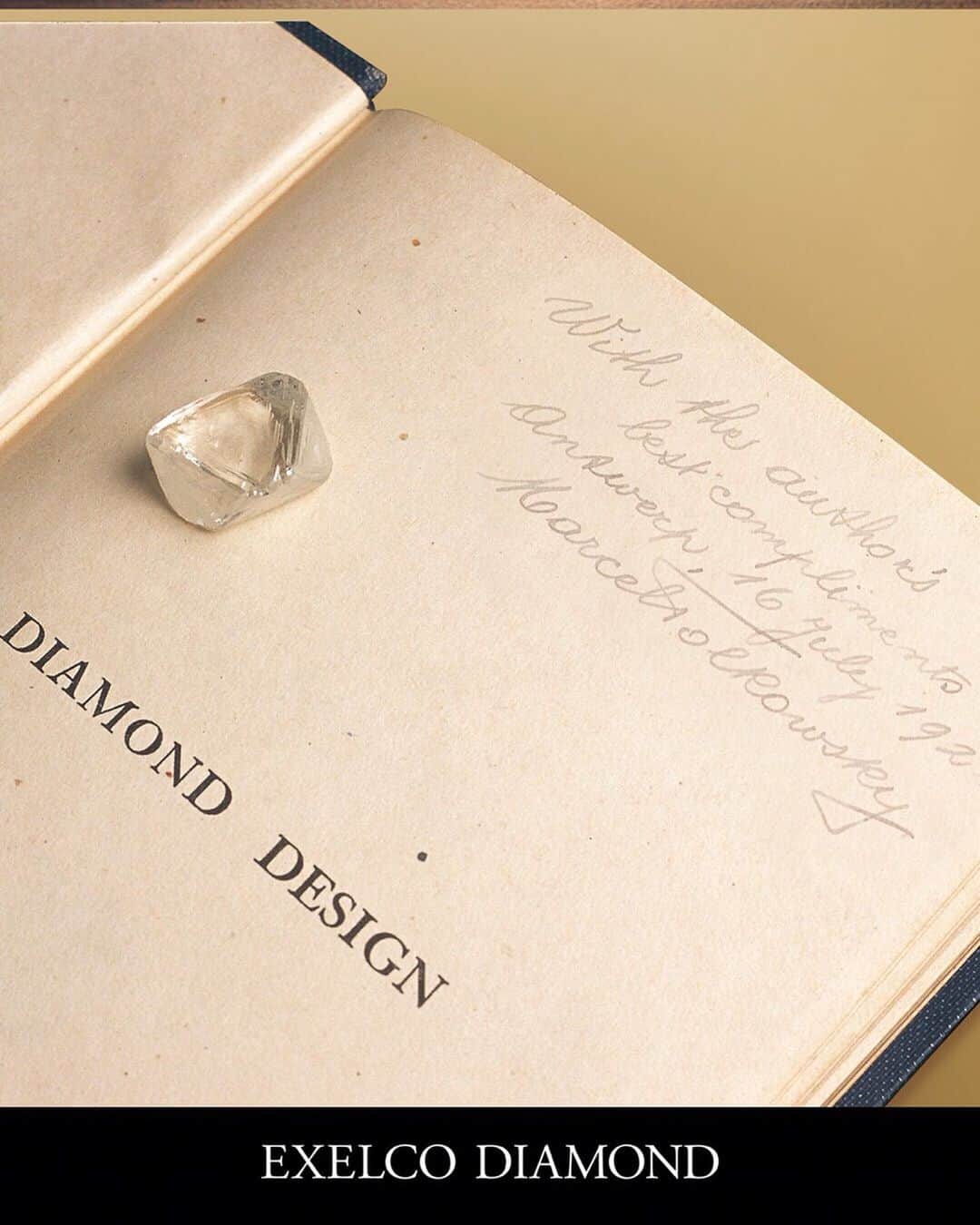 エクセルコ ダイヤモンド 婚約指輪♔結婚指輪のインスタグラム：「. ベルギーに200年続く、ダイヤモンドの名門 トルコウスキー一族が創る カッターズブランドEXELCO DIAMOND。 .  1919年、4代目マーセルは世界で最も美しく輝く 〝アイディアルラウンドブリリアントカット〟を発明し、 初めて輝きという真価を与えました。  輝きの歴史はここから始まりました。 . 今年は、カット発明から100周年になります。  これからもオリジナルとしての誇りと情熱をこめて創る 〝本物の輝き〟で世界を輝かせ続けます。  店舗一覧 東京本店/盛岡店/仙台店/新潟店/青山店/町田マルイ店/横浜店/みなとみらい店/大宮店/ 宇都宮店/高崎店/静岡店/浜松店/金沢店/長野店/松本店/名古屋本店/大阪店/梅田店/京都店/神戸店/広島店/ ヒルトン福岡シーホーク店/博多マルイ店/福岡店/小倉店/長崎ハマクロス411店/熊本店」