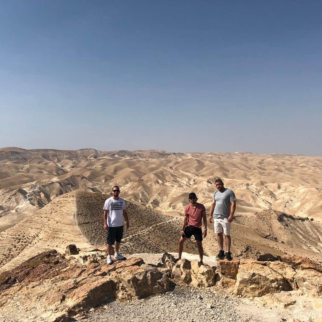 阿部萌のインスタグラム：「Wadi Qelt, the road from Jericho to Jerusalem.」