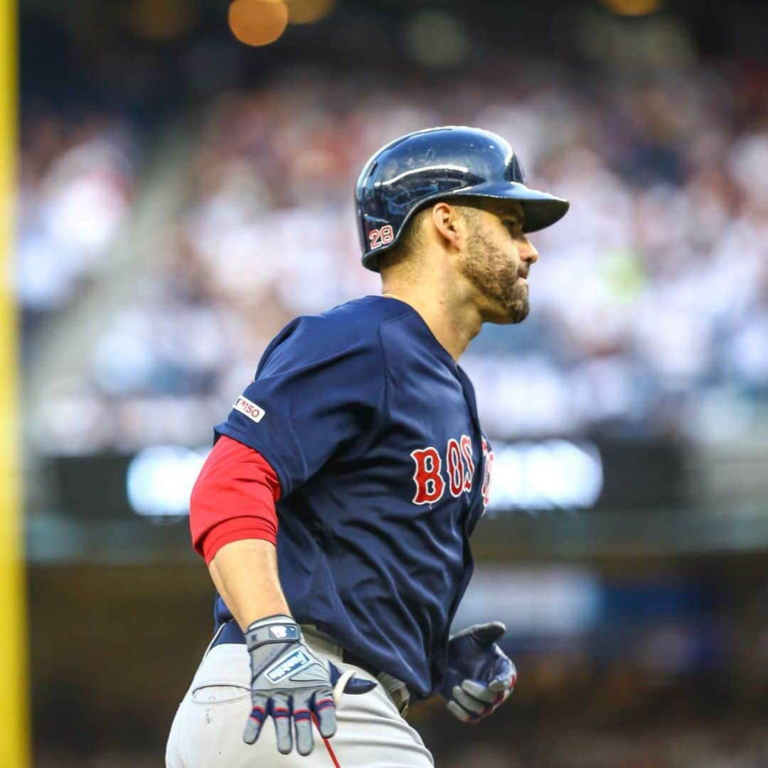 ボストン・レッドソックスさんのインスタグラム写真 - (ボストン・レッドソックスInstagram)「Ding ding DINGER.」8月3日 9時10分 - redsox