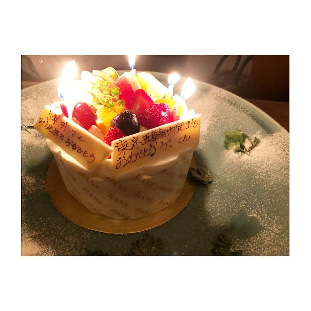 寺内健さんのインスタグラム写真 - (寺内健Instagram)「会社の上司の誕生日&先輩方に祝って頂きました。本当に楽しい時間でした。切り替えて引き続き頑張ります。 #mikihouse #ミキハウス #ミキハウススポーツクラブ #diving #野村忠宏 先輩 #柔道 #judo #森上亜希子 先輩 #テニス #tennis」8月3日 9時33分 - ken_terauchi_87