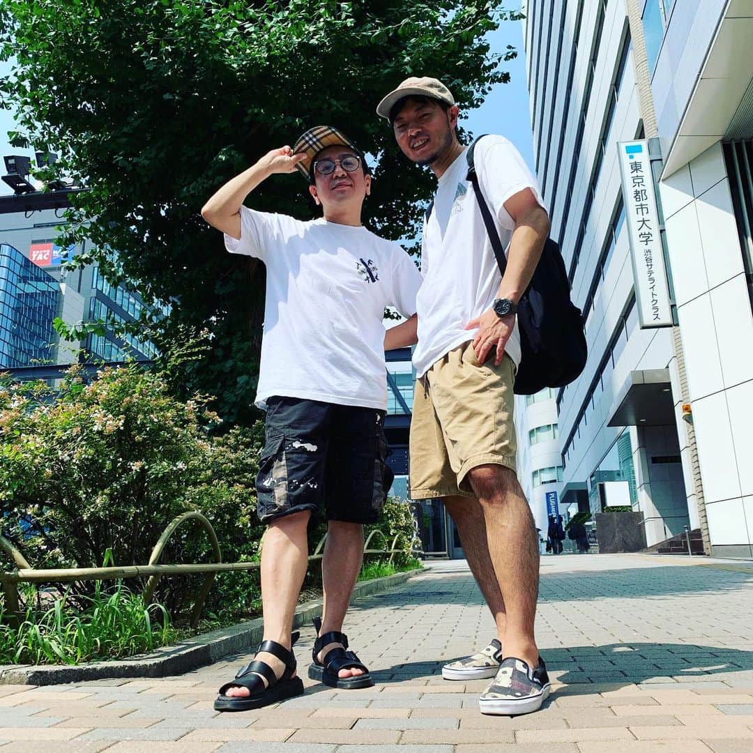 のインスタグラム：「ロッキン出発！！LITTLE&GORO #rockinjapan #ロッキン #kickthecancrew」