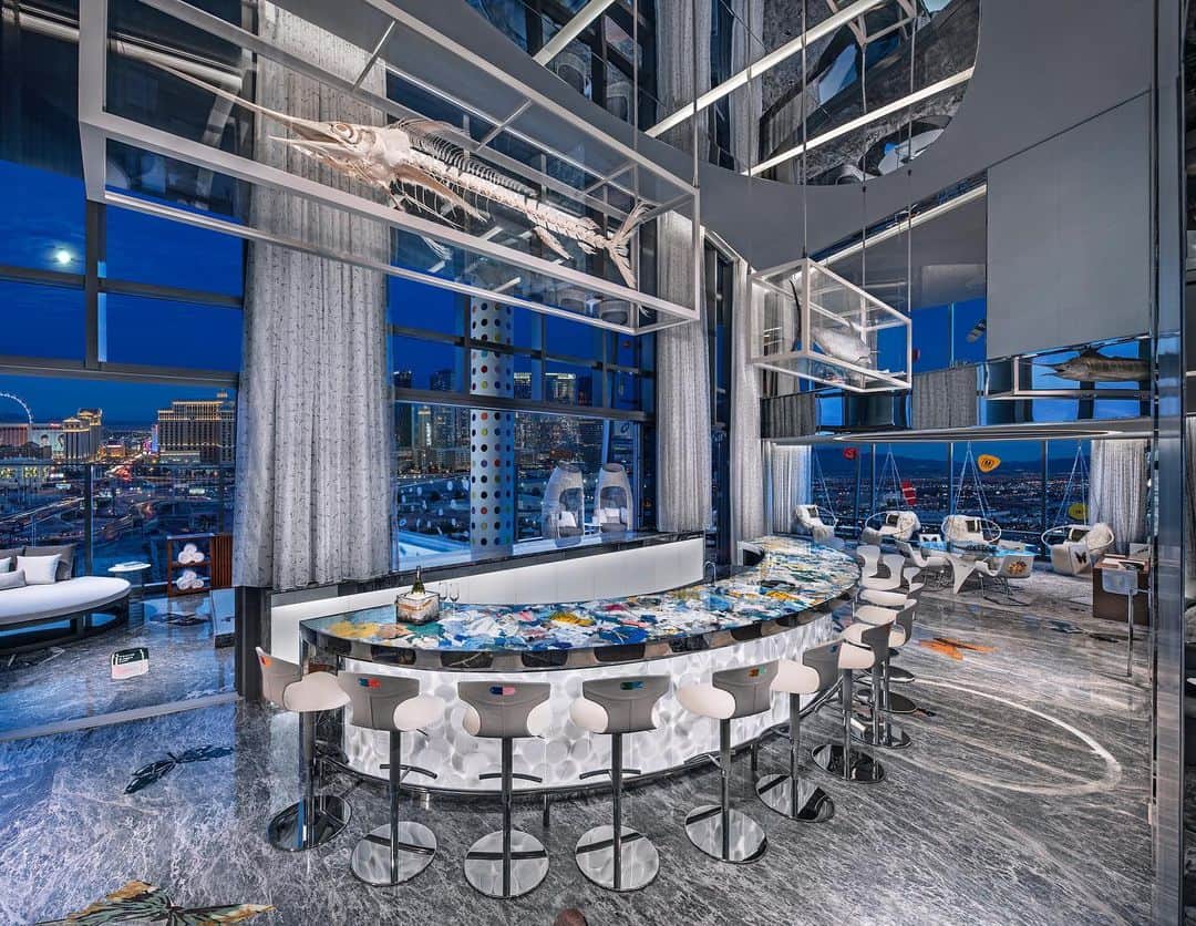 Palms Casino Resortのインスタグラム：「Here for a Good Time, Not a Long Time. Empathy Suite.」