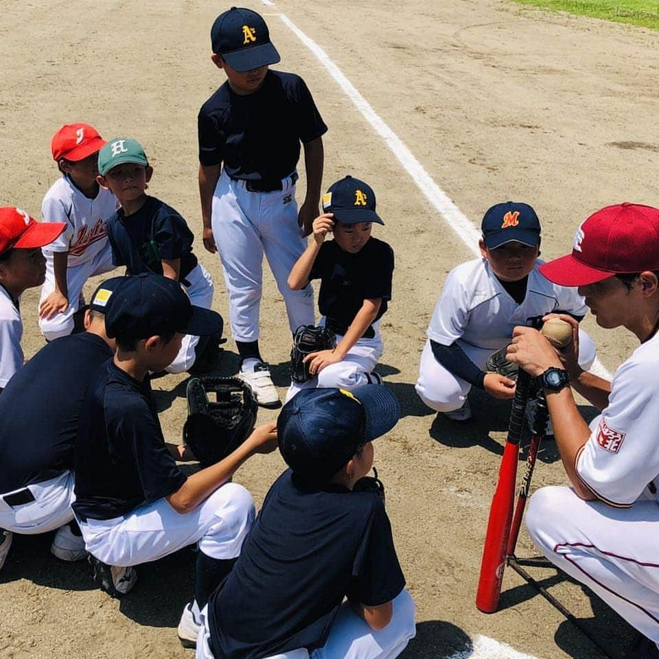 聖澤諒さんのインスタグラム写真 - (聖澤諒Instagram)「今日は山形県中山町で野球教室を行いました😄 やっぱり最後に｢楽しかった～🎵｣、｢もう終わり？😄まだやりた～い😉｣なんて言われると嬉しいですね😁 #野球教室 #山形県 #楽天イーグルス #楽天イーグルスアカデミー」8月3日 20時51分 - ryo_hijirisawa23