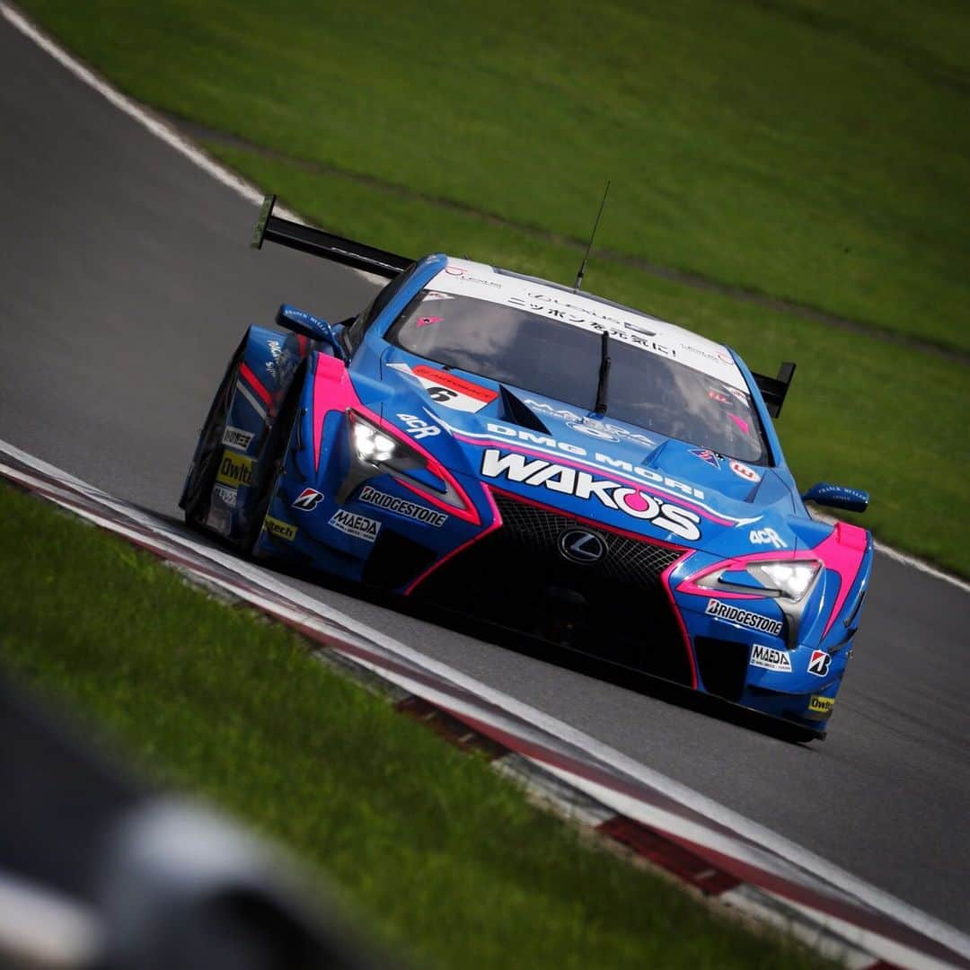 脇阪寿一さんのインスタグラム写真 - (脇阪寿一Instagram)「三橋仁明写真館  #supergt #rd5 #qualify #11th  @kazuya_oshima @kentayamashita_  #三橋仁明 #カメラマン #lexus #airrace #lexusgazooracing #lexusteamlemanswakos #franckmuller」8月3日 21時02分 - juichiwakisaka