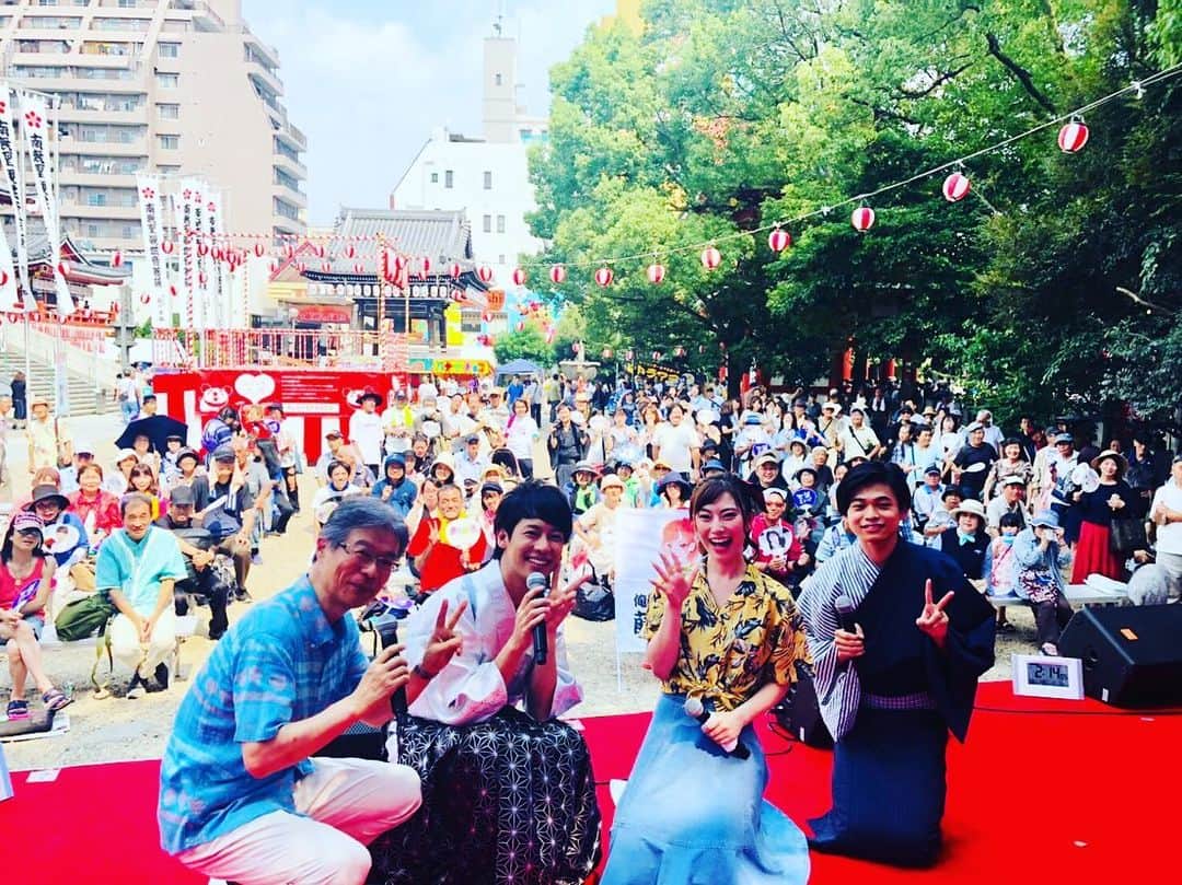松阪ゆうきのインスタグラム：「東海ラジオ大感謝祭2019 大須ういろプレゼンツ 『原・藤井の歌謡曲主義』@大須夏まつり  無事に終了しました。 暑い中、本当にお集まり頂きました皆様。ありがとうございました。  そのあと、 東海ラジオ本社にて急遽❣️ 『井田・三丘の歌謡曲主義』生出演させて頂きました。  ありがとうございました😊  今日の模様は、 8/10(土) 15:00〜15:30 東海ラジオ📻で放送予定です。  #東海ラジオ #大須夏まつり #原光隆 アナウンサー #藤井香愛 さん #二見颯一 さん #井田勝也 アナウンサー #三丘翔太 さん #松阪ゆうき」