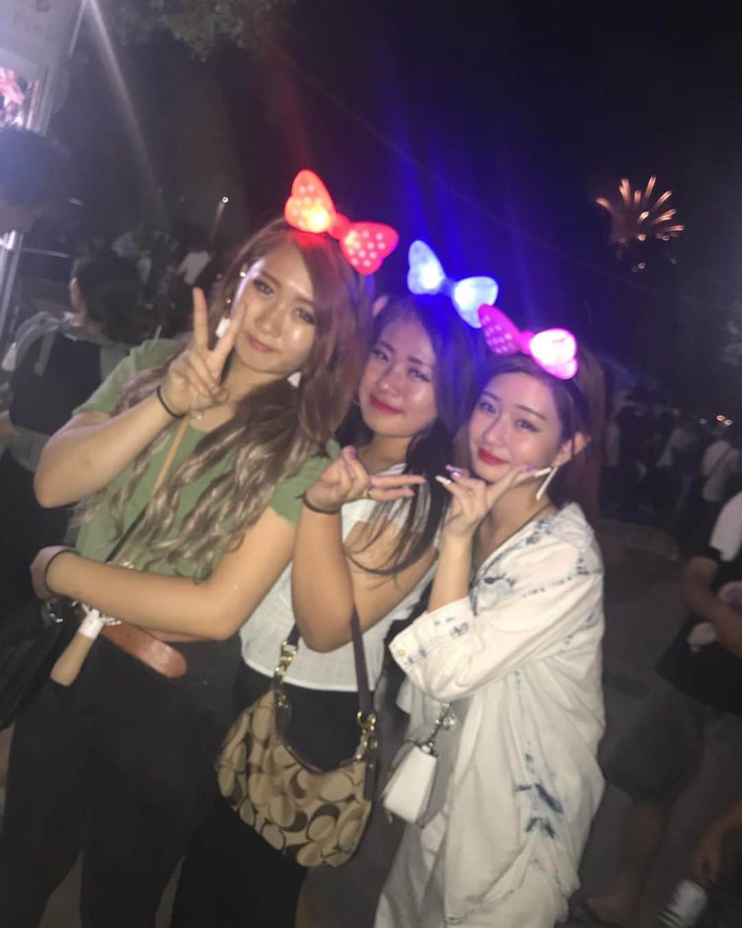 かれんのインスタグラム：「偽みにーちゃ三匹」