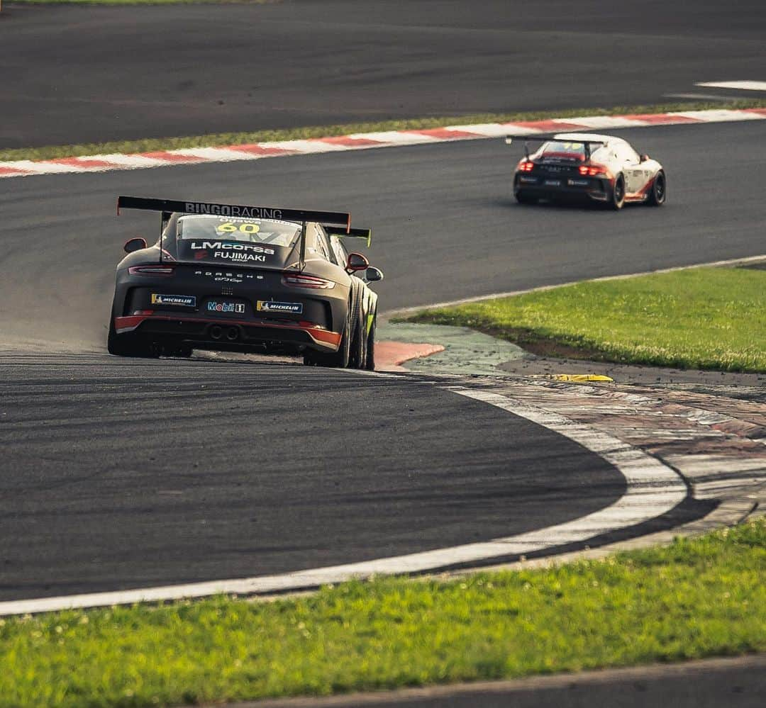 小河諒さんのインスタグラム写真 - (小河諒Instagram)「PCCJ Rd.9 QF: P3 Race : P3  Next!! #PCCJ #porsche #lmcorsa #bingoracing  photo by @atsushimakabecarphotography  #shoheioyama」8月3日 21時41分 - ryo_ogawa_