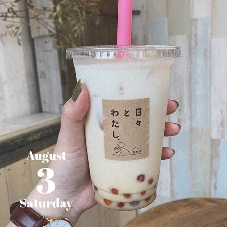 のインスタグラム：「#タピ旅﻿ ﻿ ☕️ #日々とわたし (宇都宮)﻿ もちもちなタピオカも﻿人気だけど クロワッサン🥐も美味しいよ💓﻿ ﻿ ﻿ #snowcam #snowアプリ #instagood #l4l #instalove #フィルター #カフェ巡り #映えスポット #映えスイーツ #インスタ加工 #今日の記録 #映え #お洒落さんと繋がりたい #タピ活 #宇都宮カフェ #クロワッサン #タピオカ巡り #todaymood」