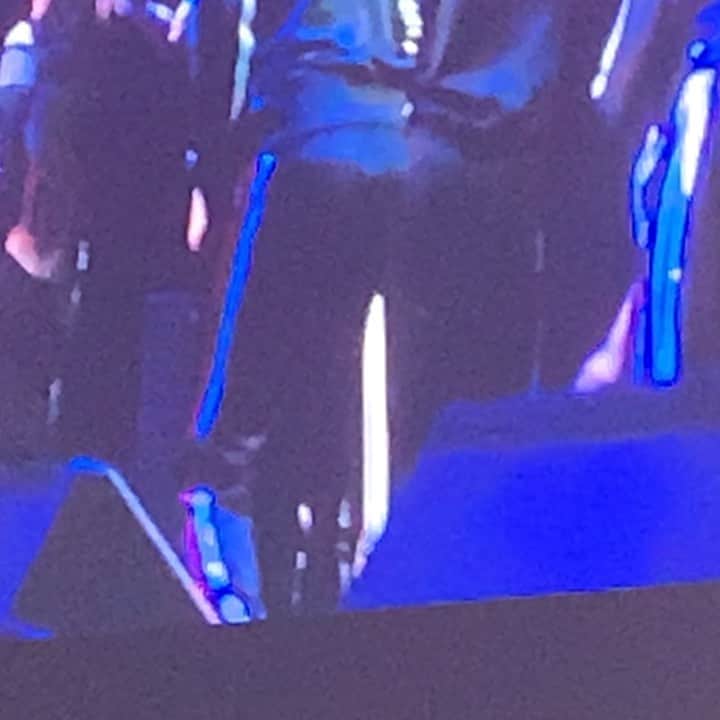 のインスタグラム：「Thank You #Dallas !!!! Love You Amazing Night !!!!!! 🔥🔥🔥🔥🕺🏿💃🏿🕺🏿💃🏿🕺🏿💃🏿🕺🏿💃🏿🕺🏿💃🏿」