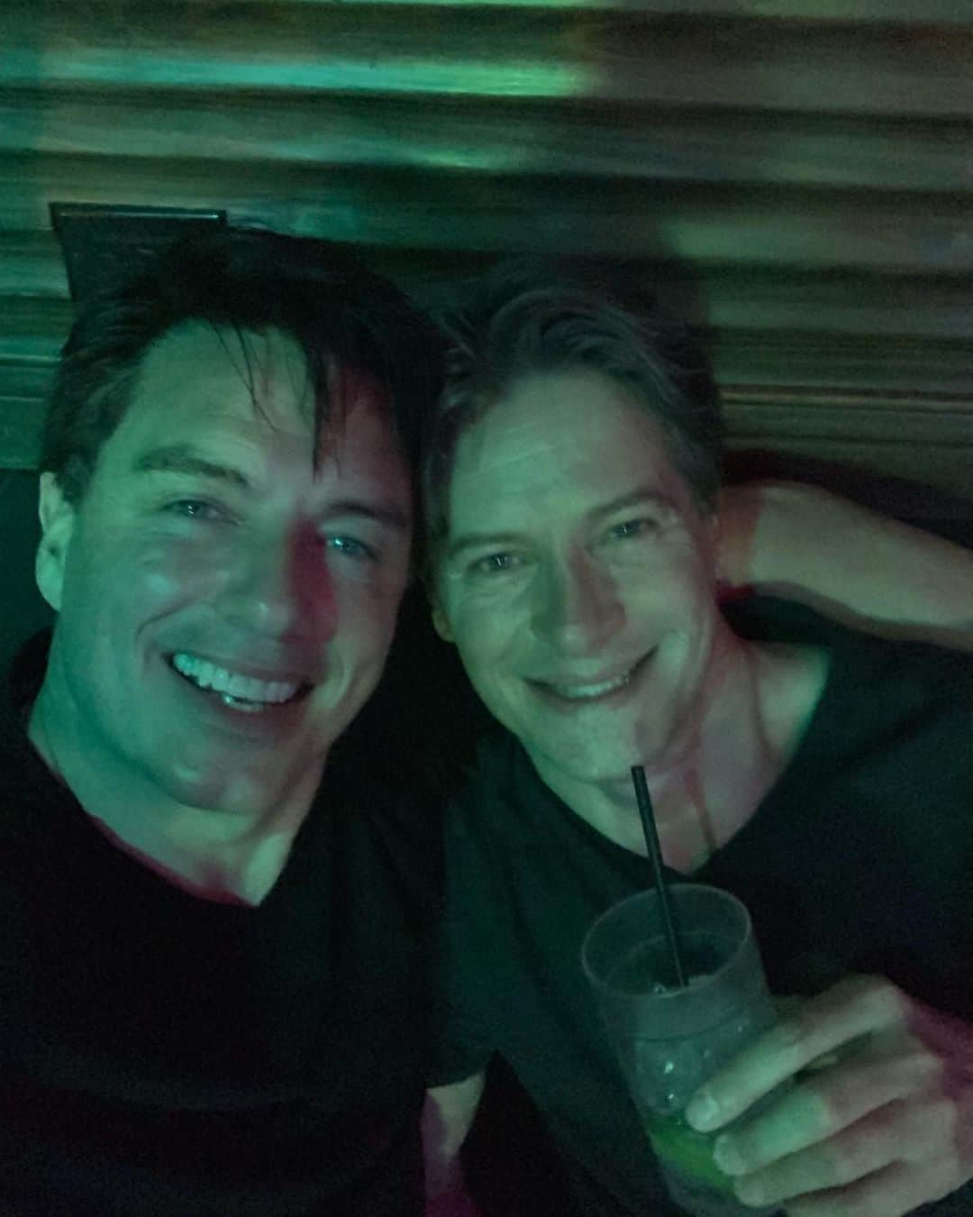 ジョン・バロウマンさんのインスタグラム写真 - (ジョン・バロウマンInstagram)「@scottmale just wants to be thrown out so we can go to bed!! #fabulous #together #toooldforthis 👍😜❤️👌Jb」8月3日 15時40分 - johnscotbarrowman