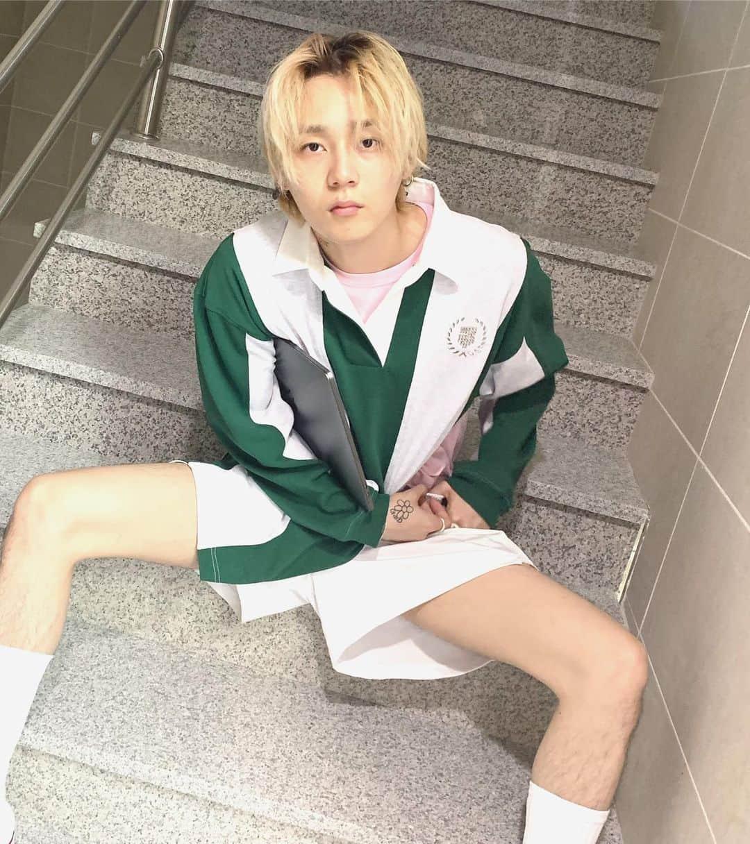 イドンさんのインスタグラム写真 - (イドンInstagram)8月3日 15時36分 - hyojong_1994