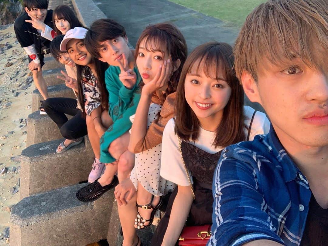 黒口那津さんのインスタグラム写真 - (黒口那津Instagram)「昨日の#恋んトス は どうだったかなー？✨ 新メンバーりったん合流して 8人でのはじめての夜カオスすぎて1人で見ながら爆笑してた！ バイトに疲れたあの日のビールは最高だったよ!!🍺💕 ありさちゃんとみずきちゃんが面白すぎたね〜😝 けど、、 みんなお酒はほどほどにね😶笑 #恋んトスseason9  #恋んトスシーズン9 #paravi #tbs」8月3日 16時15分 - rmn69bnn