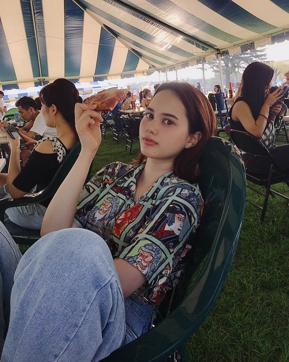 真間玲奈のインスタグラム：「Anthony's Pizza🍕 #anthonyspizza#campzama」