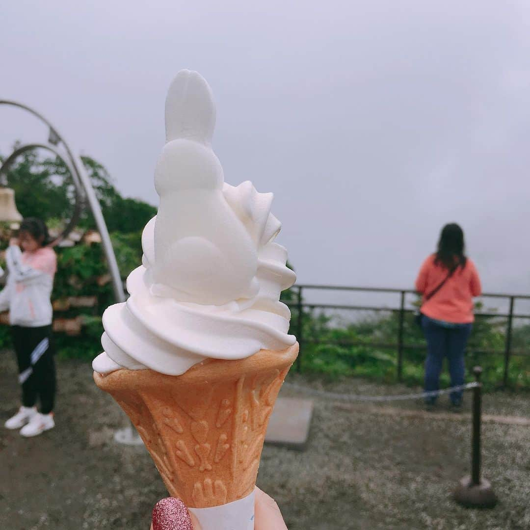 鎌田梢のインスタグラム：「🐰🍦🗻 #富士山パノラマロープウェイ  #河口湖」