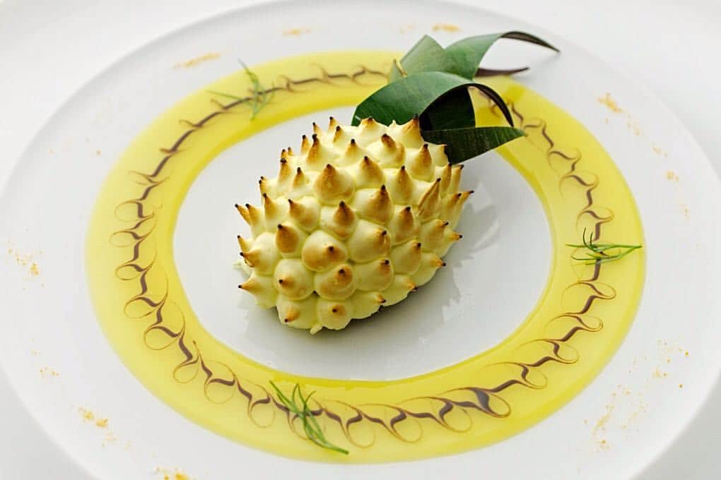 オテル・ドゥ・ミクニ(ウェディング)公式のグルメインスタ