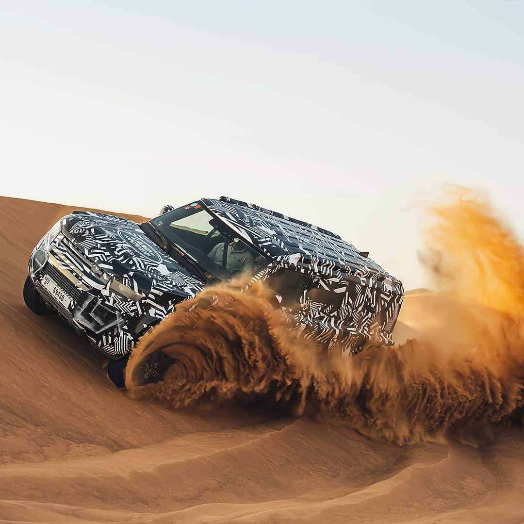 Land Roverさんのインスタグラム写真 - (Land RoverInstagram)「The latest stage of our global testing plan for the new #LandRover #DEFENDER - a true test of capability under the watchful eye of the all-terrain experts from our partners @ifrc. Tap the link in our bio to watch the film.  #IFRC #TeamDefender #LandRoverDefender #Best4x4xFar #OffRoad #4x4 #Testing #Carsofinstagram #Instacar #SUV #CarLifestyle #Adventure #Adventuring #Dubai #RedCross #4x4 #Technology #SearchAndRescue」8月3日 17時41分 - landrover