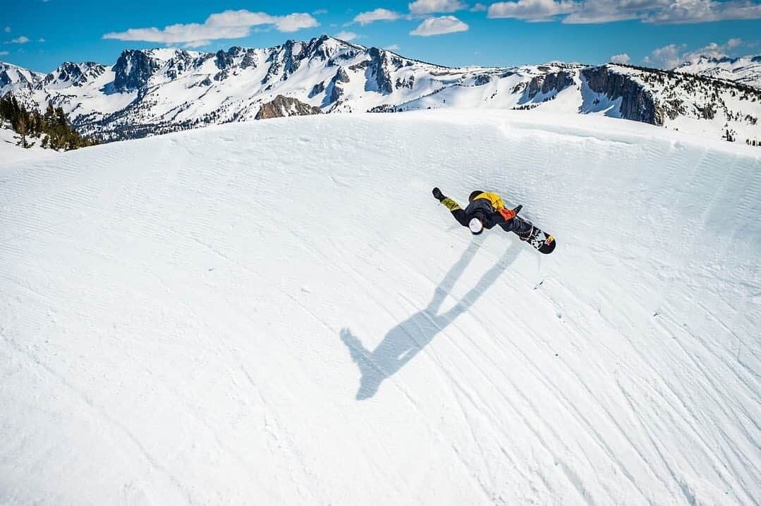 Burton Japanのインスタグラム