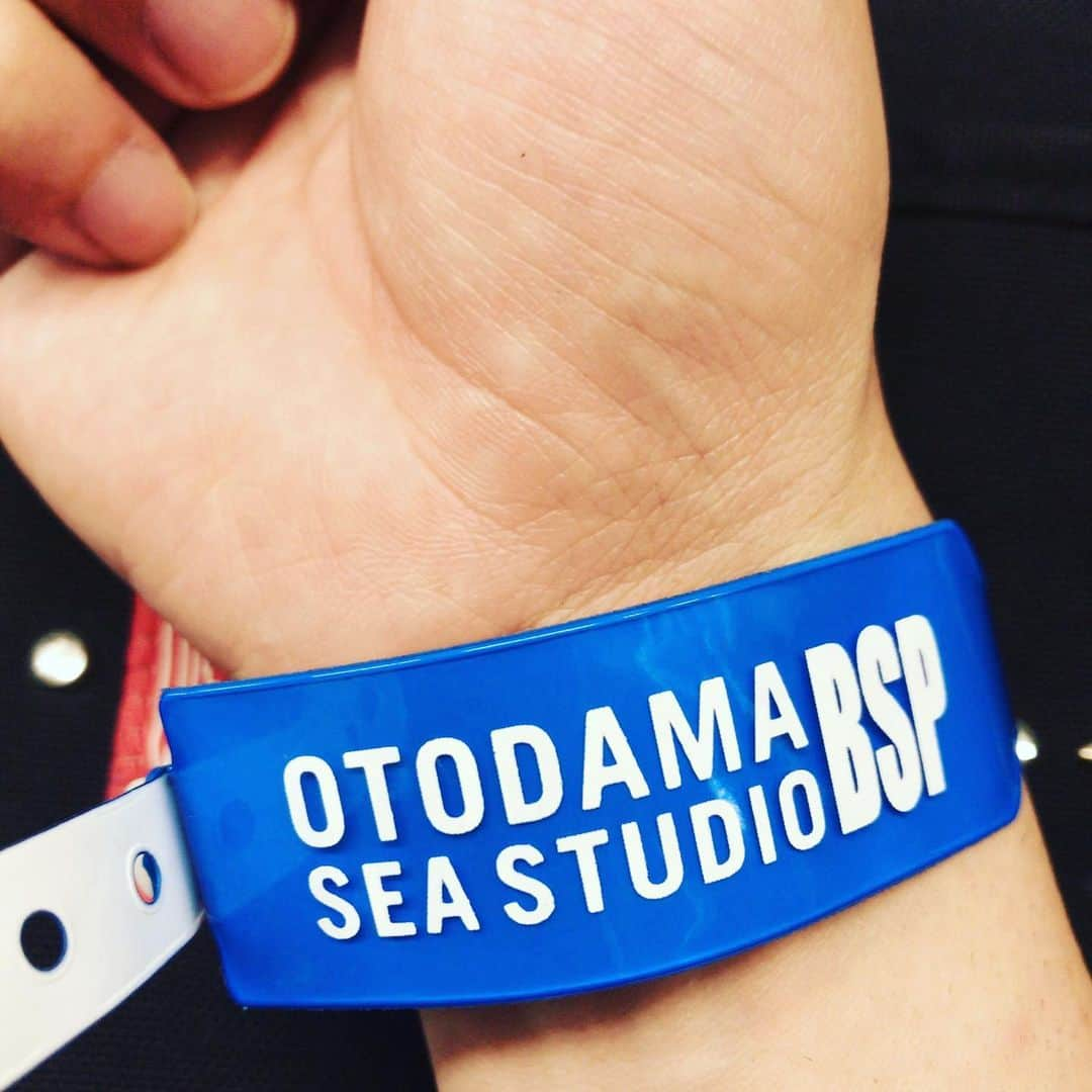 石井元気さんのインスタグラム写真 - (石井元気Instagram)「OTODAMA  お疲れ様でした！！！ 海サイコー！！！ SNUPERサイコー！！！ 明日からもプロモーションよろしくお願いいたします！！！ #SNUPER #OTODAMA #comeover #リリースイベント #三浦海岸 #海 #夏 #あきげん #石井元気」8月3日 19時54分 - genkiishii1226