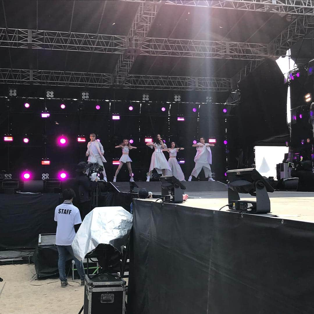 moca さんのインスタグラム写真 - (moca Instagram)「楽しかったー！！🌞💖💖 #lol #avex #エルオーエル #anation」8月3日 19時55分 - moca_lol