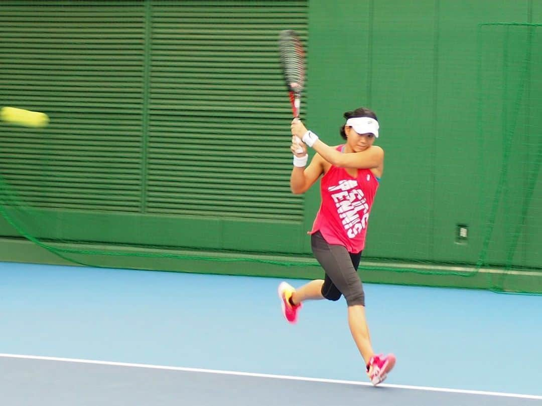 尾崎里紗さんのインスタグラム写真 - (尾崎里紗Instagram)「practice🎾﻿ ﻿ ﻿ ﻿ ﻿ ﻿ #glico ﻿ #powerproduction ﻿ #head ﻿ #teamhead ﻿ #asicstennis ﻿ #teamasics ﻿ #imoveme ﻿ #onitsukatiger ﻿ #gram3 ﻿ #グラムスリー ﻿ #tbc_aesthetic ﻿ #エステ ﻿ #エステティックtbc ﻿ #尾崎里紗﻿ #risaozaki ﻿ #tennis ﻿ #tennisplayer ﻿ #テニス ﻿ #citizen ﻿ #tiffany ﻿ #fitness ﻿ #フィットネス」8月3日 20時12分 - risaozaki410