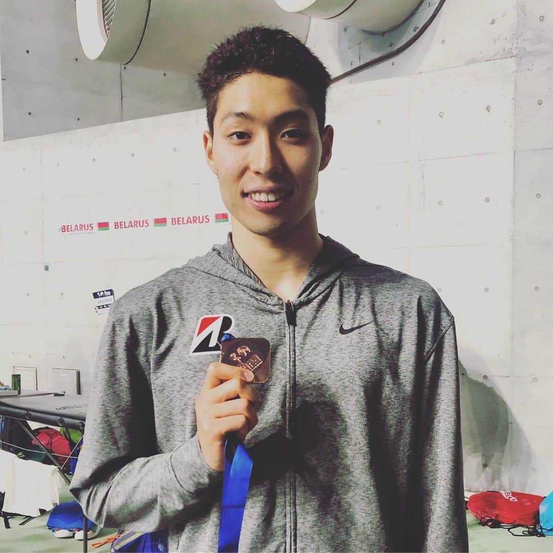 のインスタグラム：「本日はワールドカップ東京大会で200m個人メドレーに出場し、休養からの復帰戦で3位となりました。国内外のスイマーから「お帰り」と声をかけられ、入場の際に観客席から温かい拍手で迎えていただきました。本当にありがとうございます！ #teambridgestone #chaseyourdream #nike #justdoit」