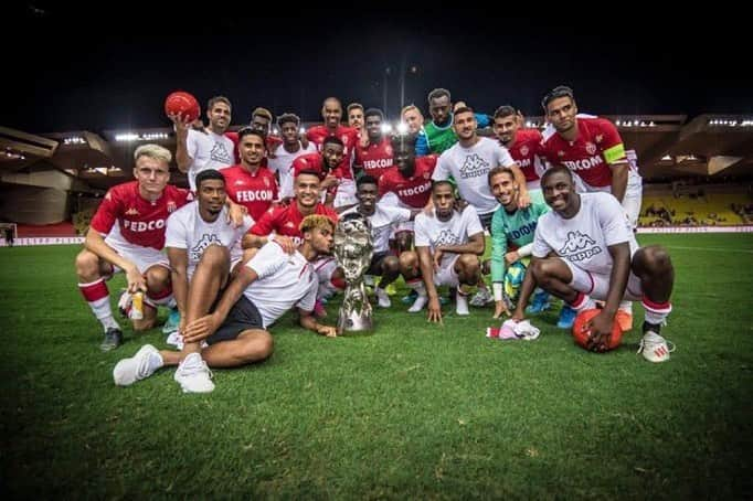 ラダメル・ファルカオさんのインスタグラム写真 - (ラダメル・ファルカオInstagram)「Preparación. Victoria en la copa Philipp Plein. / Preseason, victory Plein Cup ✌️」8月4日 6時06分 - falcao