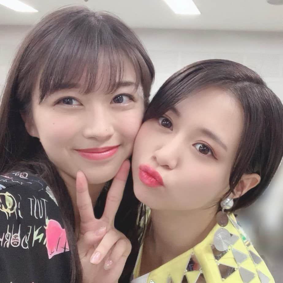 牧野真莉愛さんのインスタグラム写真 - (牧野真莉愛Instagram)「♡ ♡ 💛高木紗友希さん💛 きょうのさゆきお姉ちゃま ＆ 「まりあバイバイ😊」 帰りにさゆきお姉ちゃまが言ってくれました🐰 OK ♡ ♡  #高木紗友希 さん💛 #juicejuice #モーニング娘19 #morningmusume19」8月3日 22時17分 - maria_makino.official