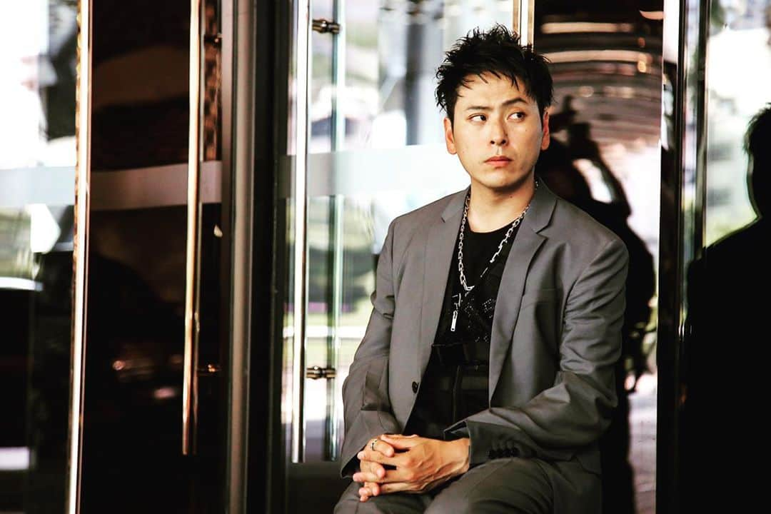 山下健二郎さんのインスタグラム写真 - (山下健二郎Instagram)「三代目 J Soul Brothers 『SCARLET』 #scarlet」8月3日 22時42分 - 3jsb_kenjiro_official