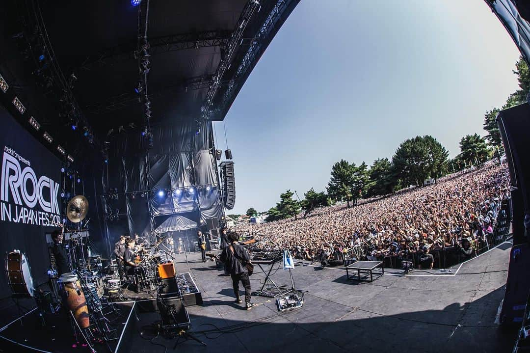 Official髭男dismさんのインスタグラム写真 - (Official髭男dismInstagram)「THANK YOU FOR COMING!! "ROCK IN JAPAN FES" 2019.8.3 PARK STAGE 15:10 ▼NEXT LIVE →"SUMMER SONIC" 8.17  Photo by @nekoze_photo」8月3日 23時06分 - officialhigedandism