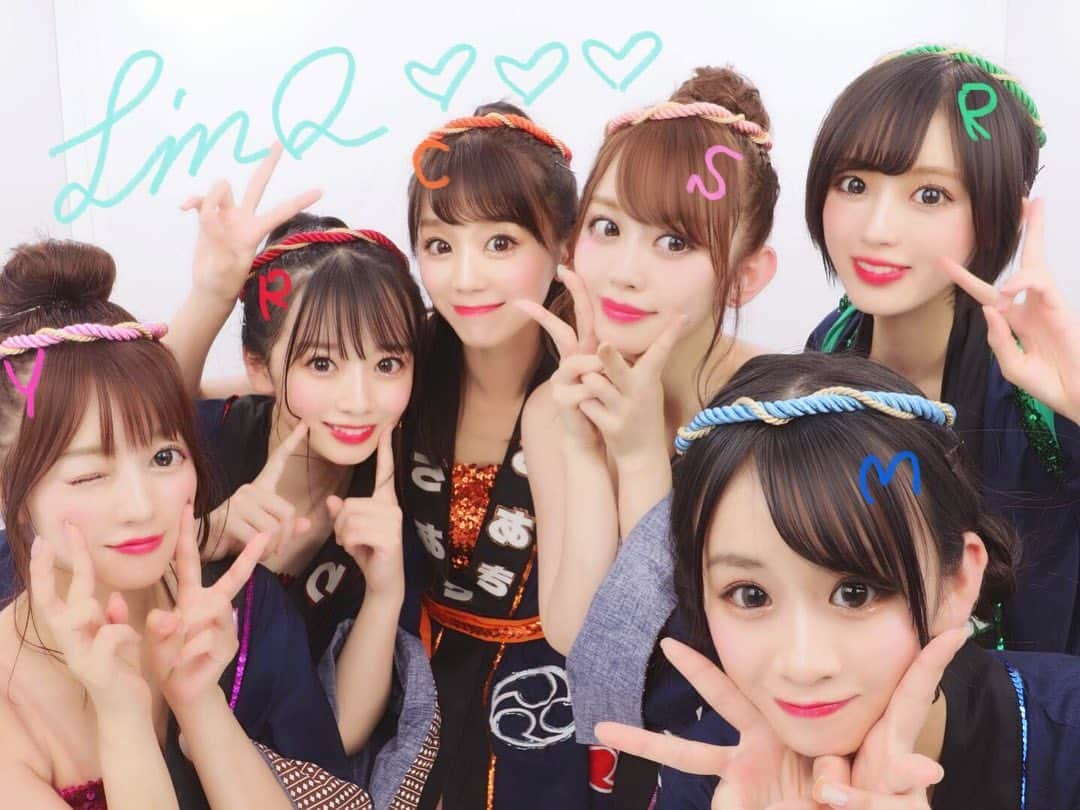 涼本理央那さんのインスタグラム写真 - (涼本理央那Instagram)「﻿ TIF、LinQ1日目しゅうりょ〜！！！﻿ ﻿ ﻿ 去年はお披露目でLinQになって初めての東京で新メンバーですって書かれたTシャツを着て、LIVEも1,2曲しか出てなかったけど今年はこうやって衣装を着てステージも全部踊れてすごく嬉しかった！！ステージから見る景色も違かったです……今年は衣装だねって今日何人の人に言われたことか(°▽°)笑﻿ ﻿ ﻿ 明日も、15時50分〜DREAM STAGEにてLIVEします！お待ちしております！﻿ そして、明日はゆっふぃさんと……🤫🤫💓﻿ ﻿ ﻿ おやすみ！﻿ ﻿ ﻿ #TIF #TIF2019 #東京アイドルフェスティバル #LinQ #涼本理央那」8月3日 23時14分 - riona_suzumoto