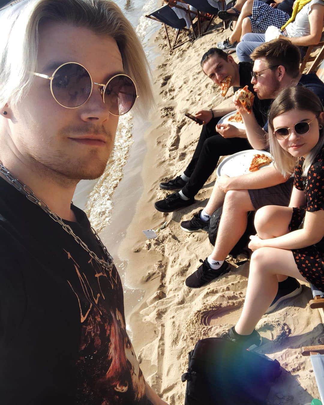 のインスタグラム：「Strandchillerei ☀️」