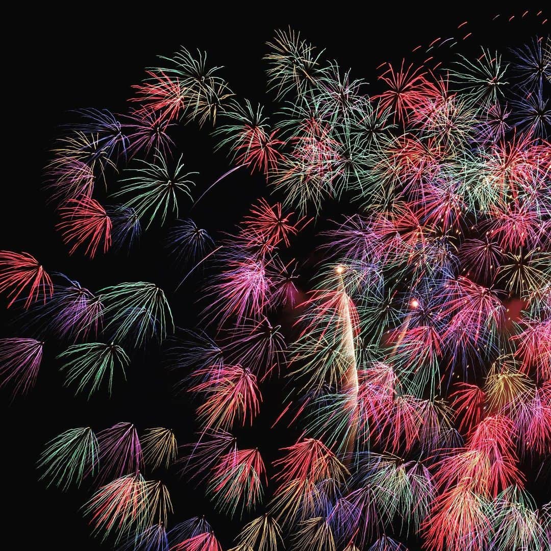 のインスタグラム：「#長岡花火大会 #Nagaoka #Fireworks #🎆 #花火 #夏」