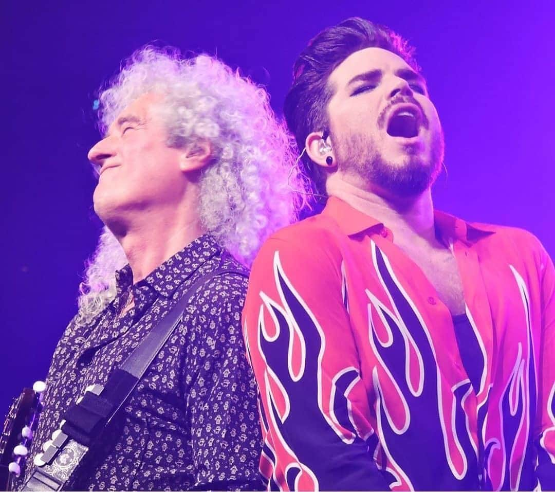 アダム・ランバートさんのインスタグラム写真 - (アダム・ランバートInstagram)「@brianmayforreal 📸@grrrr_girl」8月4日 0時12分 - adamlambert