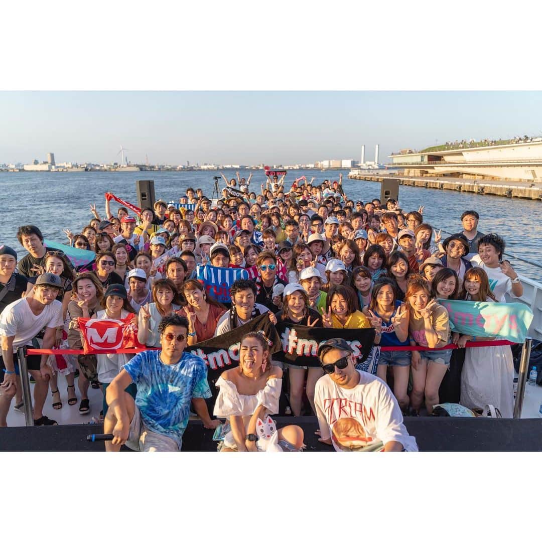 NAUGHTY BO-Zさんのインスタグラム写真 - (NAUGHTY BO-ZInstagram)「真夏の船上ワンマンライブ！みんなありがとう！ . #夏クル #ワンマンライブ #新曲やったで #特典会参加券にも手を抜かない #お兄ちゃんもありがとう #夏のカリスマ #みんなの笑顔が1番の景色 #Unlocking #🔐」8月4日 0時13分 - mays_nbz