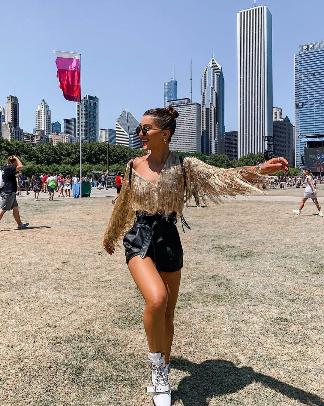 Camila Coelhoさんのインスタグラム写真 - (Camila CoelhoInstagram)「DAY 2✌🏼 #Lollapalooza」8月4日 1時38分 - camilacoelho